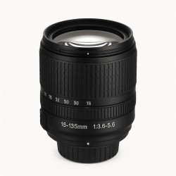 Nikon 18-135mm 1:3.5-5.6 AF-S G DX IF ED NIKKOR