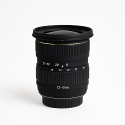 Sigma 20-40mm 1:2.8 EX DG für Canon