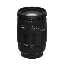 Sigma 28-300mm 1:3.5-6.3 DG Macro für Canon