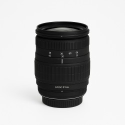 Sigma 28-70mm 1:2.8 EX Aspherical für Nikon